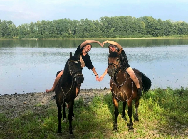 На речке